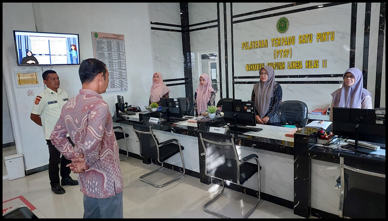 Pelaksanaan Uqubat Cambuk Terhadap Empat Terdakwa Pelanggar Syari’at Islam