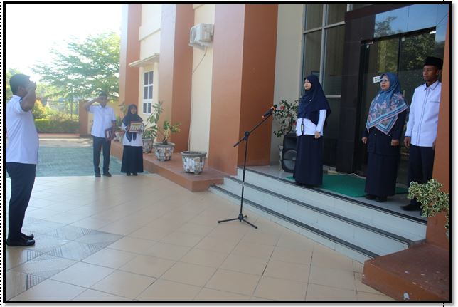 Briefing Pagi PTSP Oleh Panitera Mahkamah Syar’iyah Langsa