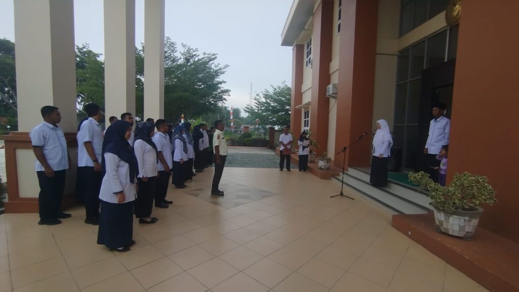 Aparatur Mahkamah Syar’iyah Langsa Semangat Melaksanakan Giat Apel Senin Pagi