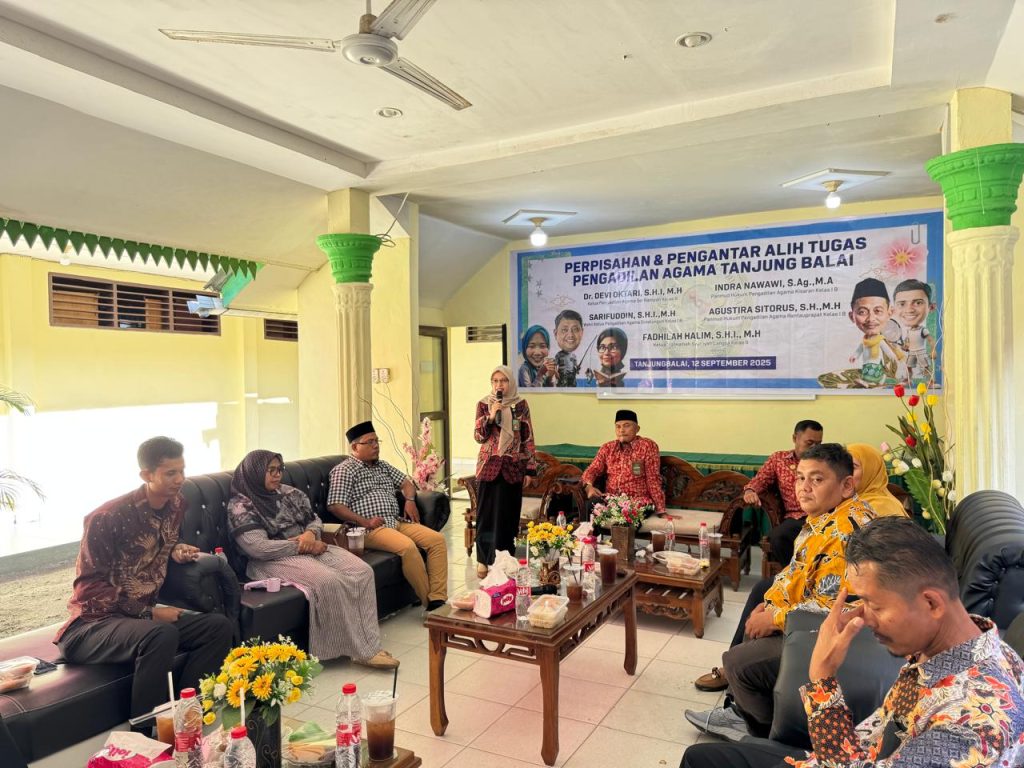 Pelaksanaan Briefing Pagi MS Langsa Oleh Hakim Bapak YASIN YUSUF ABDILLAH, S.H.I., M.H.