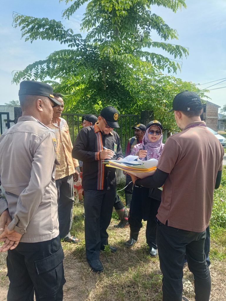 Briefing Pagi Petugas PTSP : Pentingnya Semangat Dalam Memberikan Pelayanan