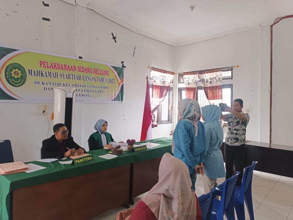 Wujudkan Asas Peradilan Yang Sederhana, Cepat, dan Biaya Ringan Bagi Pencari Keadilan MS Langsa Laksanakan Sidang Diluar Gedung