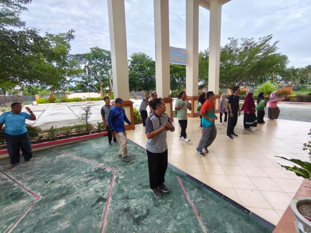 Jum’at Sehat Aparatur MS Langsa Laksanakan Senam Bersama