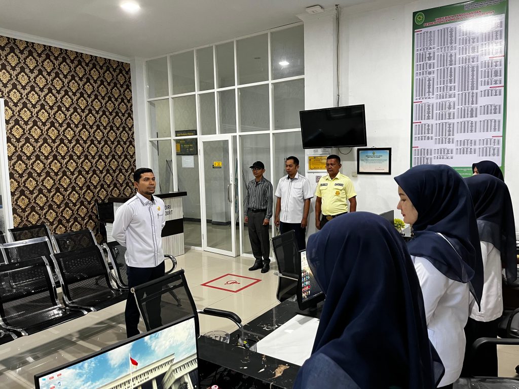 Mahkamah Syar’iyah Langsa Gelar Apel Senin Pagi