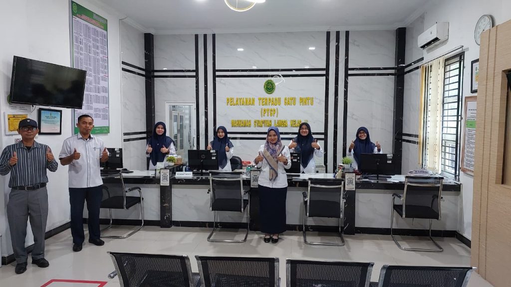 Semangat Pelayanan Ditekankan dalam Briefing Pagi Mahkamah Syar’iyah Langsa
