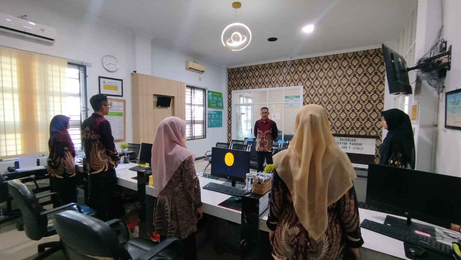 Ketua MS Langsa Berbagi Ilmu, Perkuat Kompetensi Hukum Mahasiswa IAIN Langsa