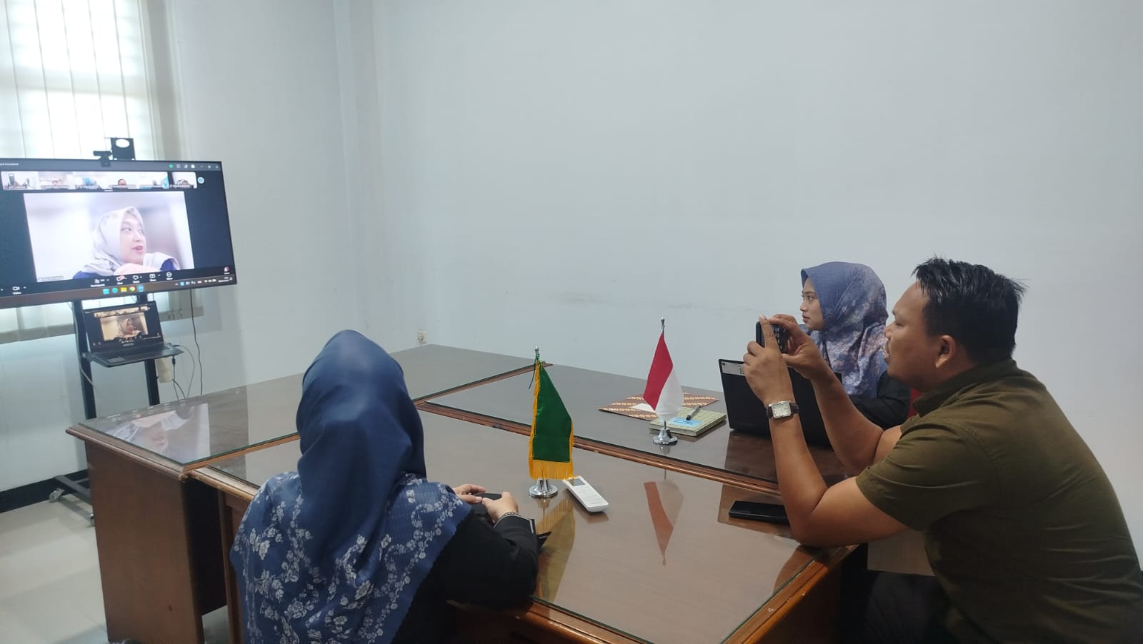 Tingkatkan Kedisiplinan, Panmud Hukum MS Langsa Pimpin Briefing Pagi: