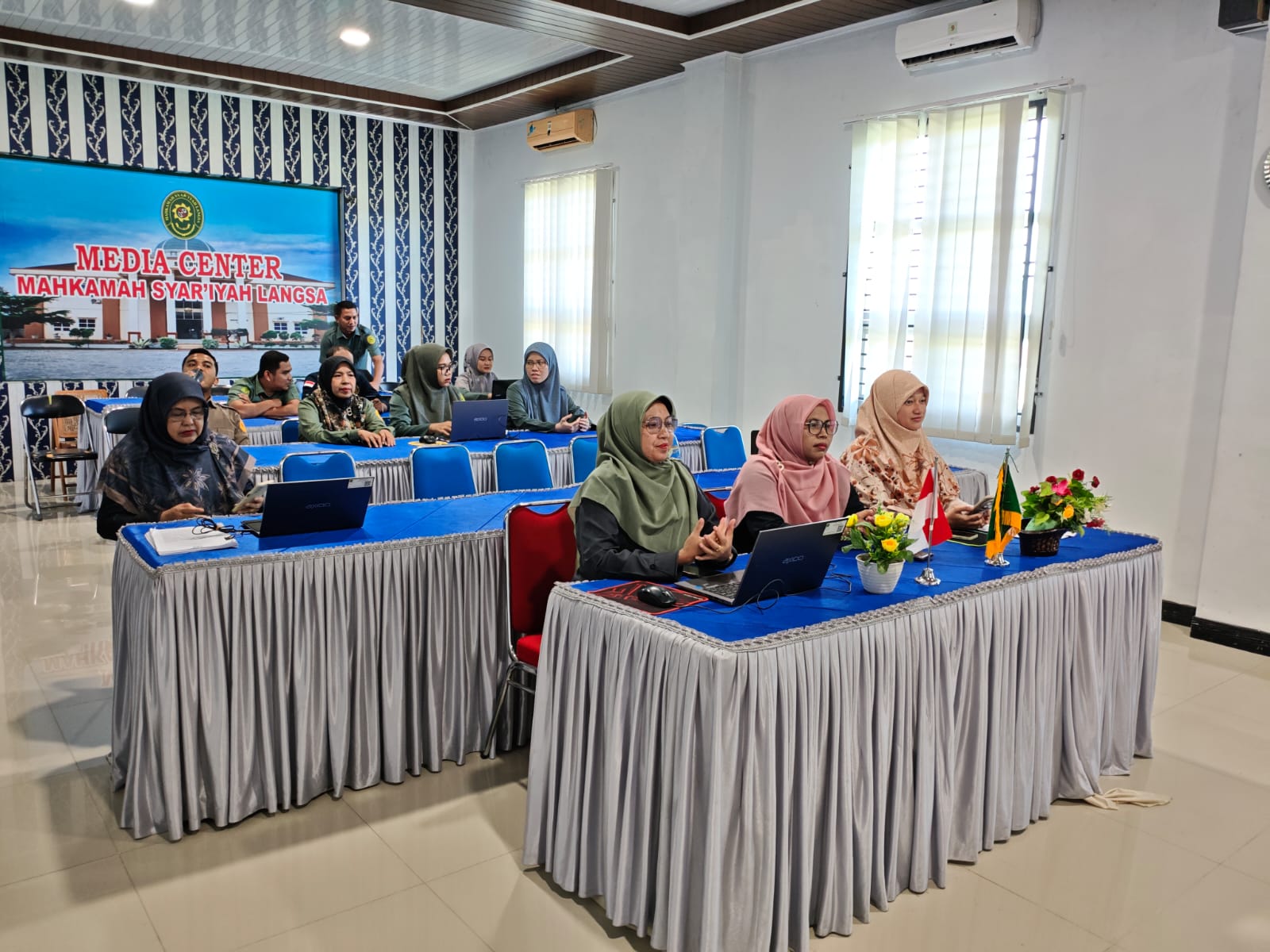 Tingkatkan Resiliensi, MS Langsa Ikuti Zoom Mental Health Awareness Badilag 2026