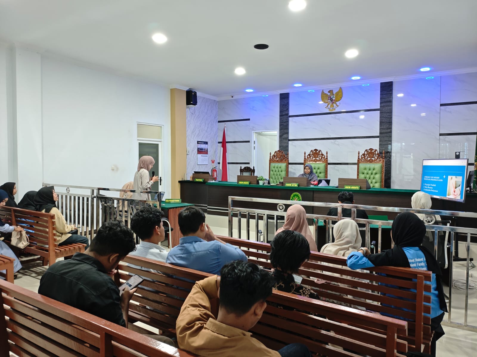 Tutup Akhir Pekan, Mahkamah Syar’iyah Langsa Gelar Apel Jumat Sore