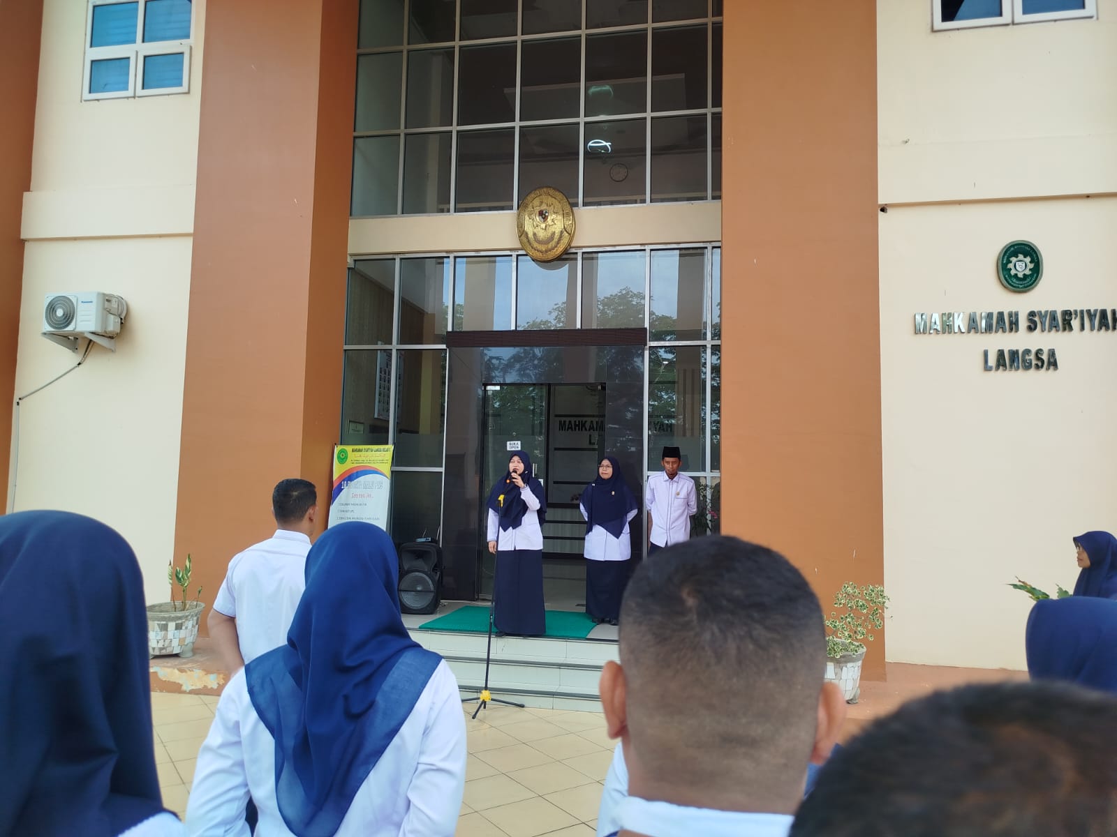 Pimpin Briefing PTSP, Bapak Yasin Yusuf Abdillah Tekankan Validasi Dokumen Fisik dan Data e-Court