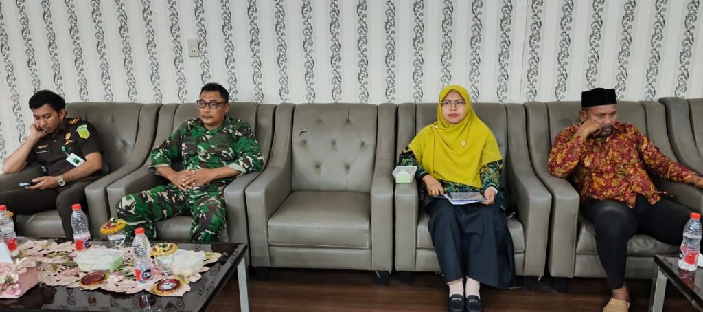 Ketua Mahkamah Syar’iyah Langsa Hadiri Rapat Paripurna Ke-4 Pertanggungjawaban APBK 2025