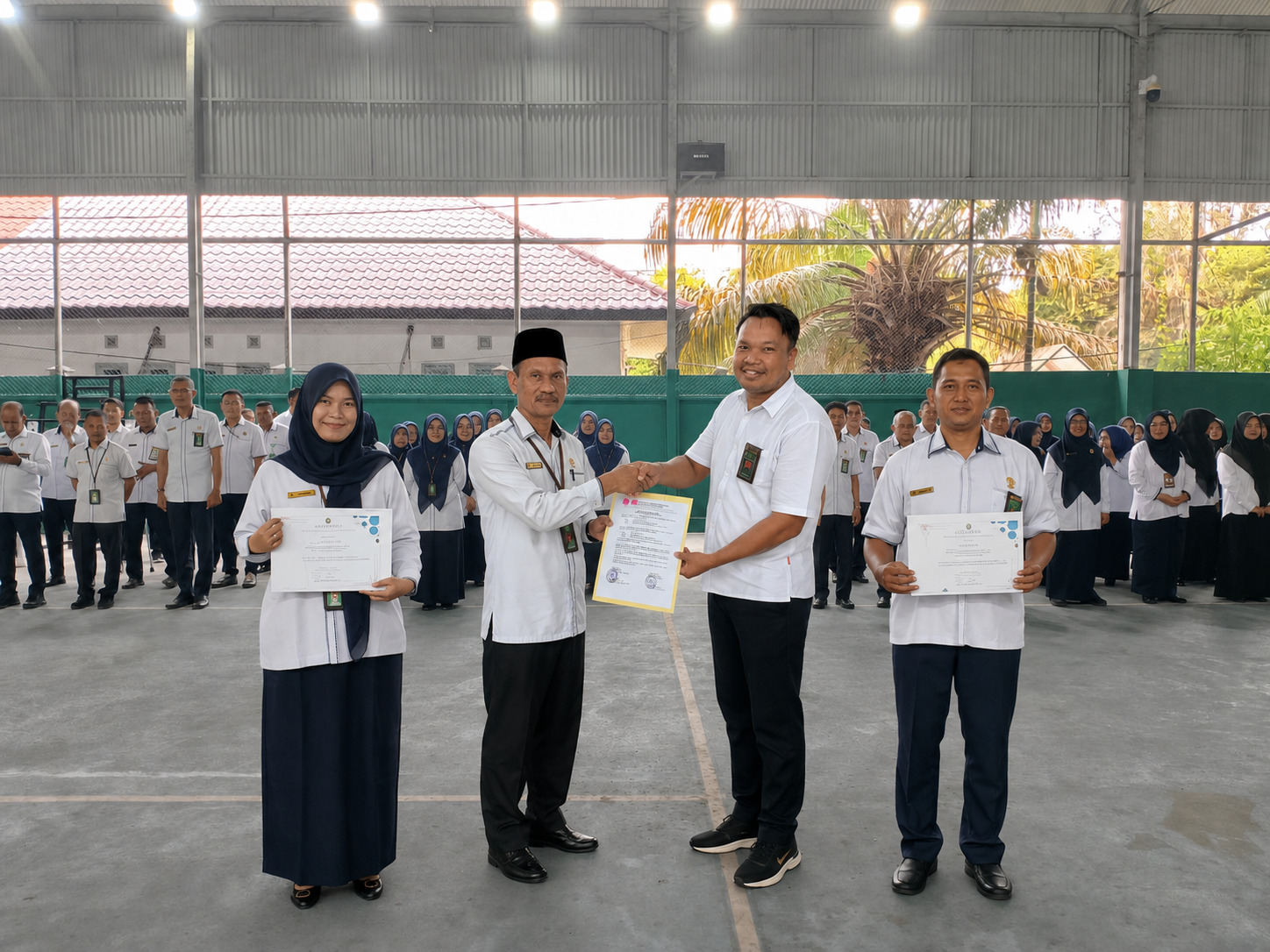 Kewaspadaan Keamanan dan Komunikasi Ramah Jadi Penekanan Ketua MS Langsa dalam Briefing PTSP