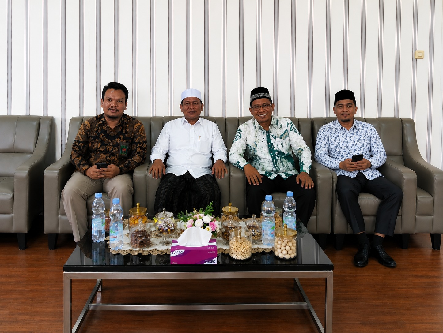 Sekretaris Mahkamah Syar’iyah Langsa Hadiri Rapat Paripurna Ke-1 Masa Persidangan III DPRK Langsa