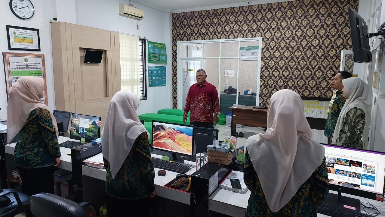 Briefing Rutin MS Langsa: Bapak Rasyadi, S.H. Ajak Petugas Kedepankan Pelayanan Humanis