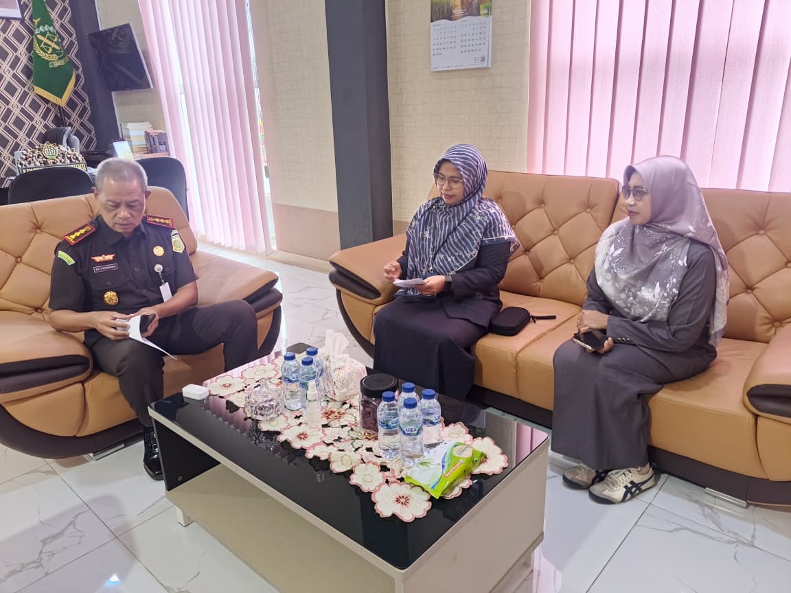 Panmud Gugatan MS Langsa Pimpin Briefing Pagi, Tekankan Optimalisasi Layanan Digital dan Kecepatan Validasi Perkara