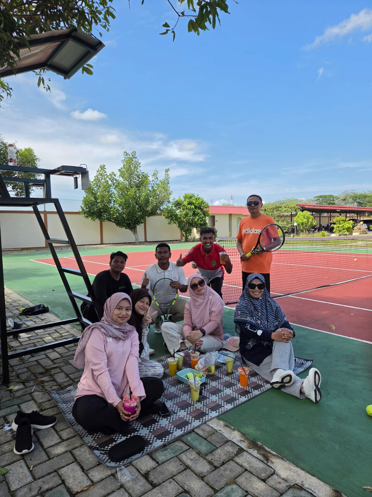 Tingkatkan Imunitas dan Pelayanan Prima, MS Langsa Laksanakan Kegiatan Jumat Sehat Melalui Olahraga Tenis